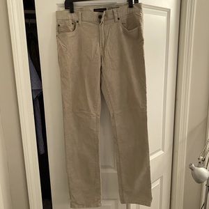 Aeropostale tan mens size 32x32 pants.
